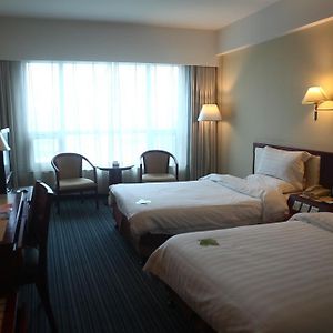 Twin Room Lake Veiw